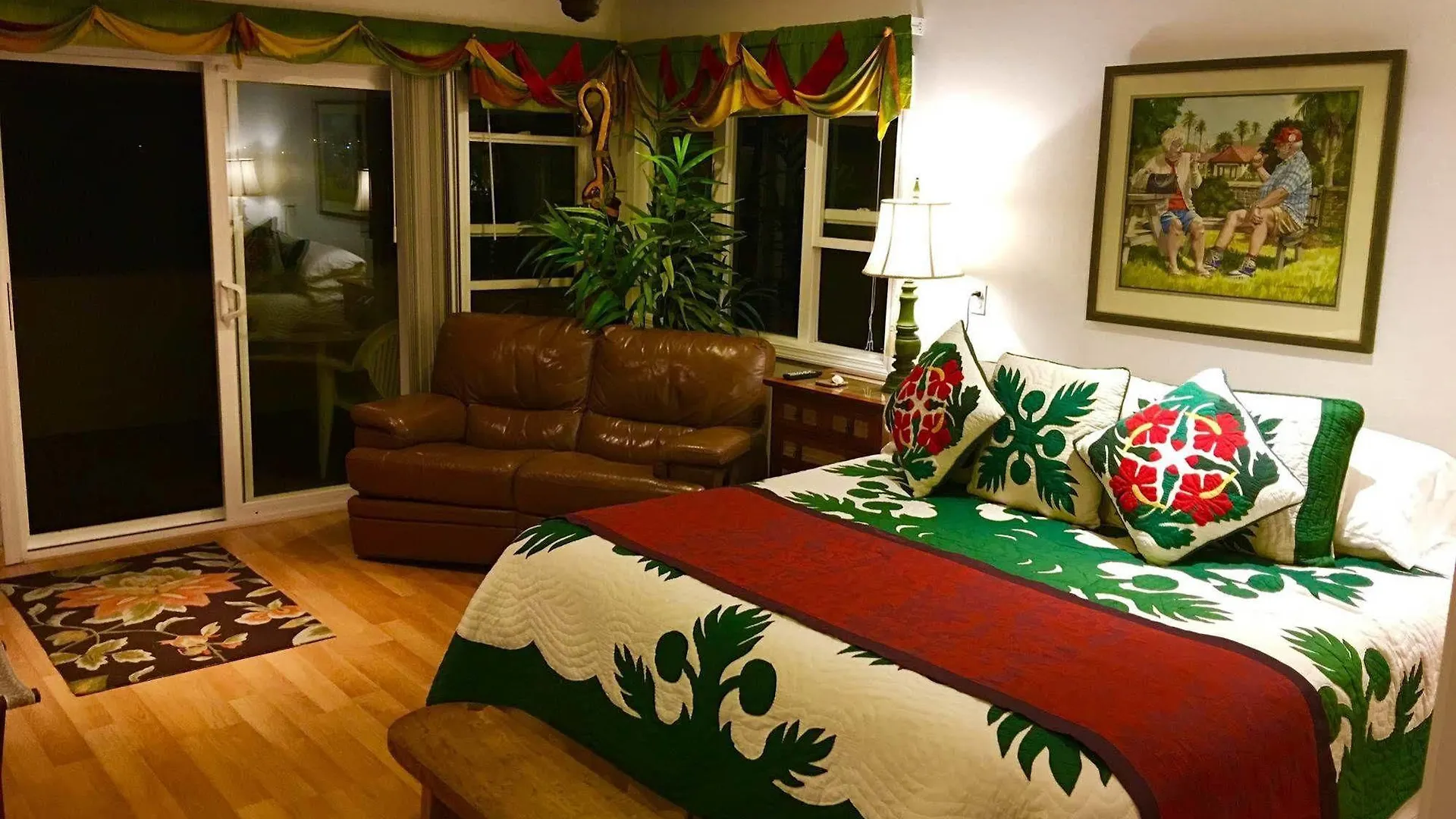 The Bay House Bed And Breakfast Hilo Bed & Breakfast