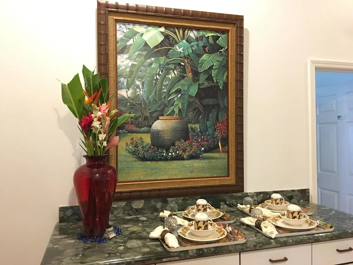 The Bay House Bed And Breakfast Hilo