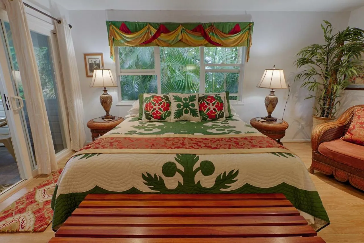 *** Bed & Breakfast The Bay House Bed And Breakfast Hilo United States